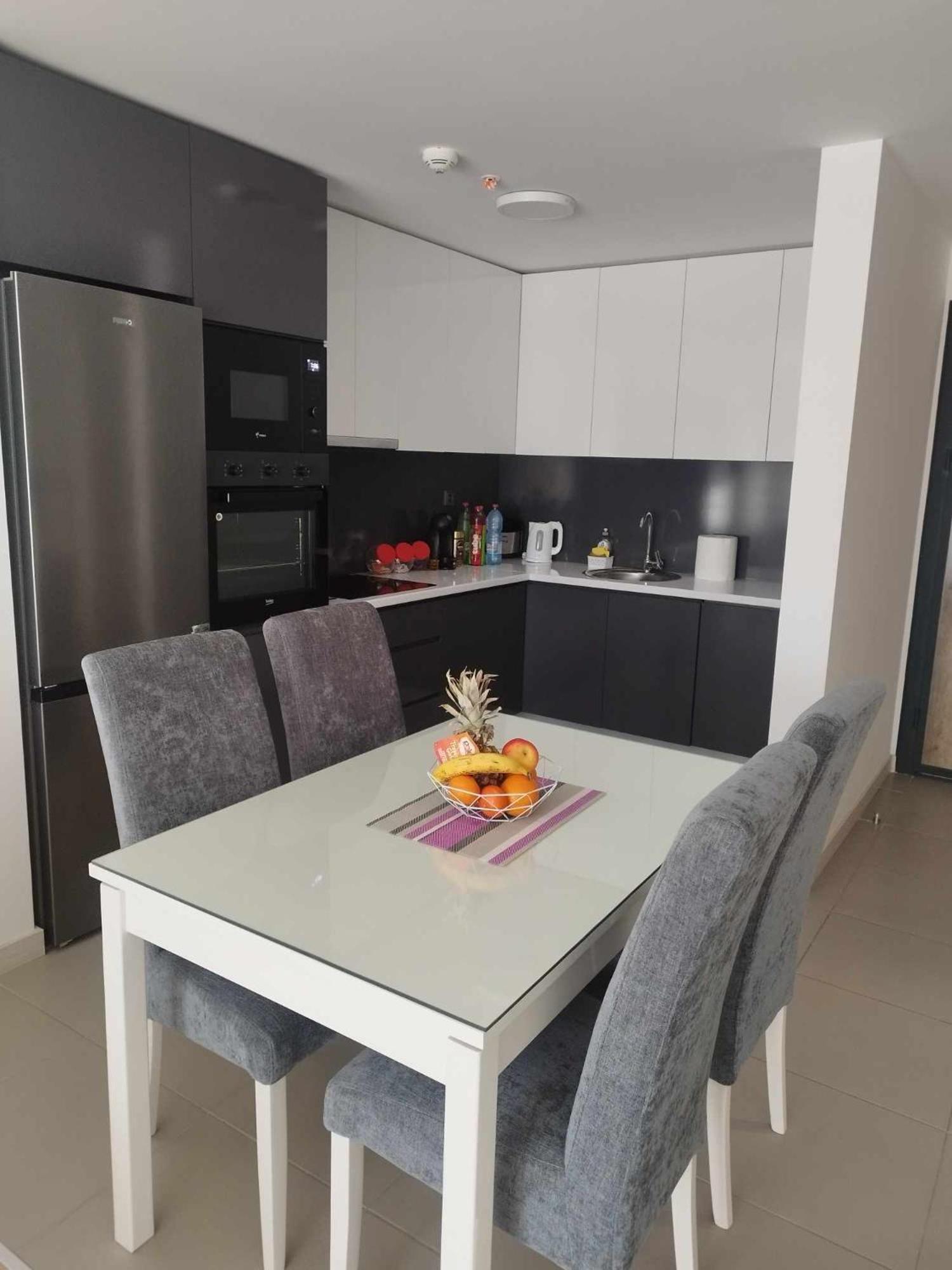 Skopje Sky City 19Th Floor Twin & 12Th Floor & 25Th & 33 Floor Apartments & With Pool & Spa & Gym & Parking Included In Price Ngoại thất bức ảnh