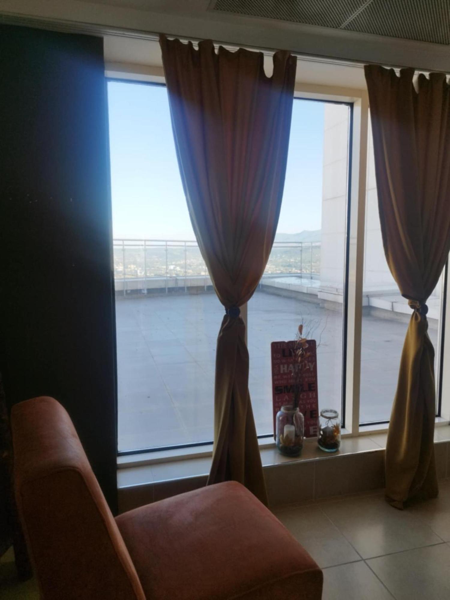 Skopje Sky City 19Th Floor Twin & 12Th Floor & 25Th & 33 Floor Apartments & With Pool & Spa & Gym & Parking Included In Price Ngoại thất bức ảnh
